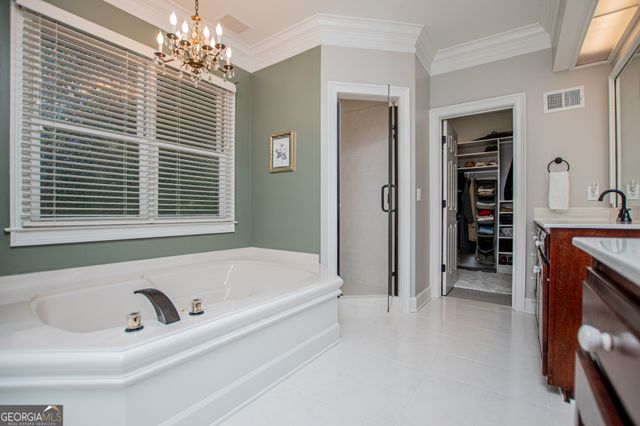 150 Laurel Lakes Drive, Carrollton, GA 30116