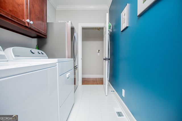 150 Laurel Lakes Drive, Carrollton, GA 30116