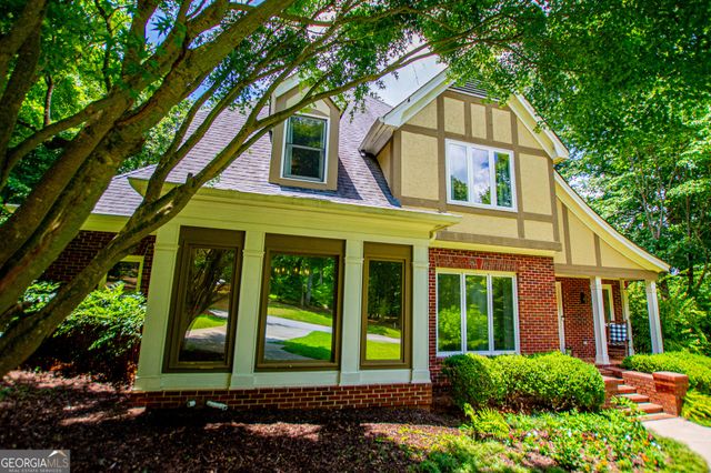 150 Laurel Lakes Drive, Carrollton, GA 30116