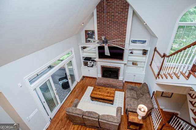 150 Laurel Lakes Drive, Carrollton, GA 30116