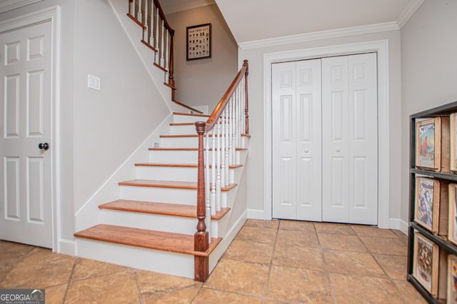 150 Laurel Lakes Drive, Carrollton, GA 30116