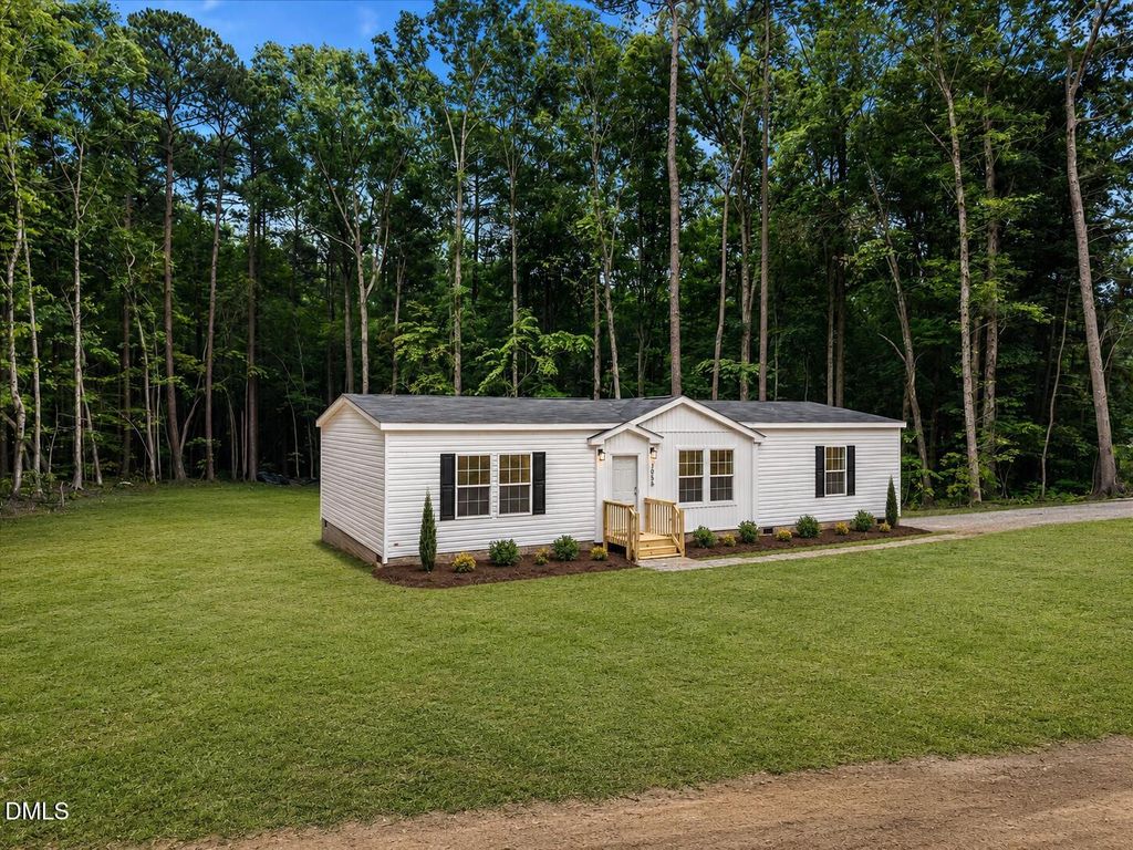 2558 Buckingham Drive, Franklinton, NC 27525