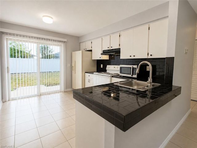 3420 Skyline BLVD 103, Cape Coral, FL 33914
