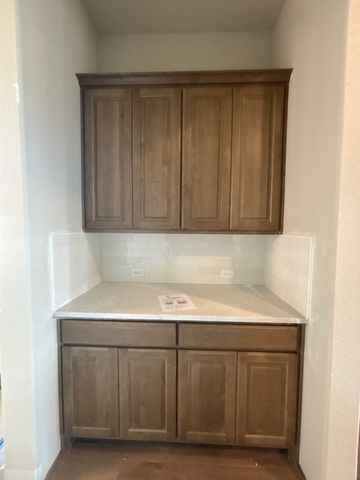 804 Valley Ridge Road, Van Alstyne, TX 75495