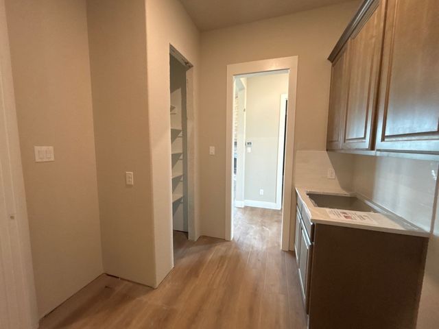 804 Valley Ridge Road, Van Alstyne, TX 75495