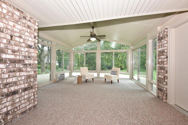 2520 W Margaretta COURT, Glendale, WI 53209