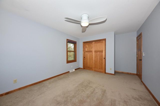2520 W Margaretta COURT, Glendale, WI 53209