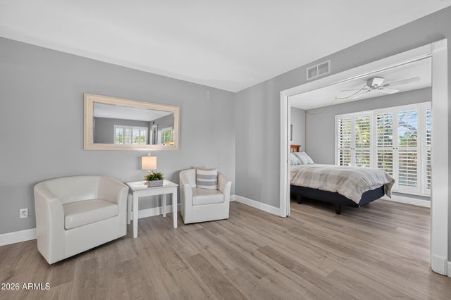 5102 N 31ST Place 433, Phoenix, AZ 85016