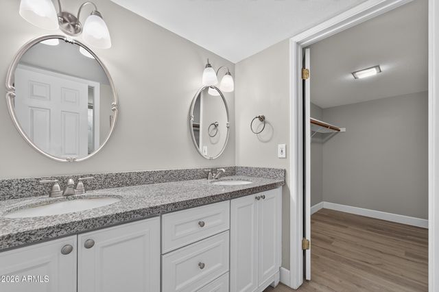 5102 N 31ST Place 433, Phoenix, AZ 85016