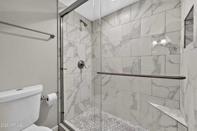 5102 N 31ST Place 433, Phoenix, AZ 85016