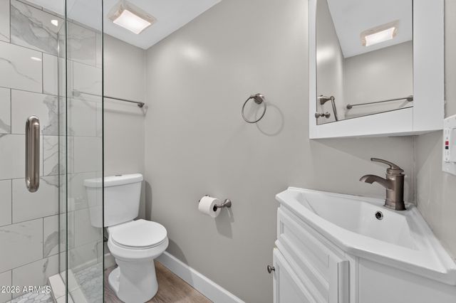 5102 N 31ST Place 433, Phoenix, AZ 85016
