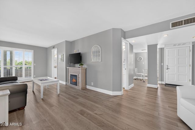 5102 N 31ST Place 433, Phoenix, AZ 85016