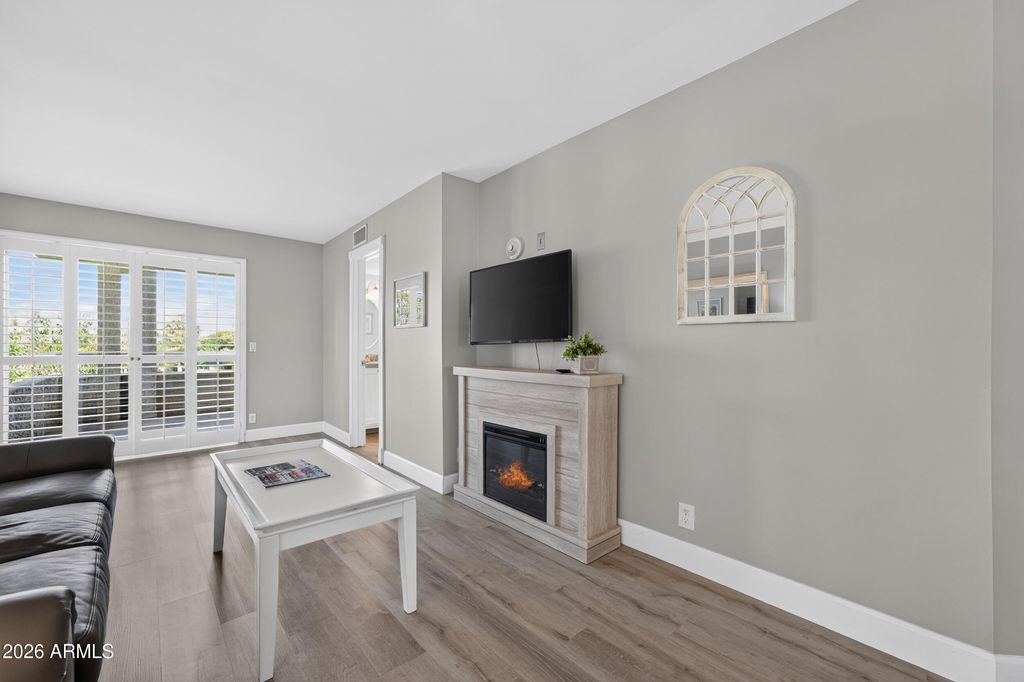 5102 N 31ST Place 433, Phoenix, AZ 85016 — photo 4