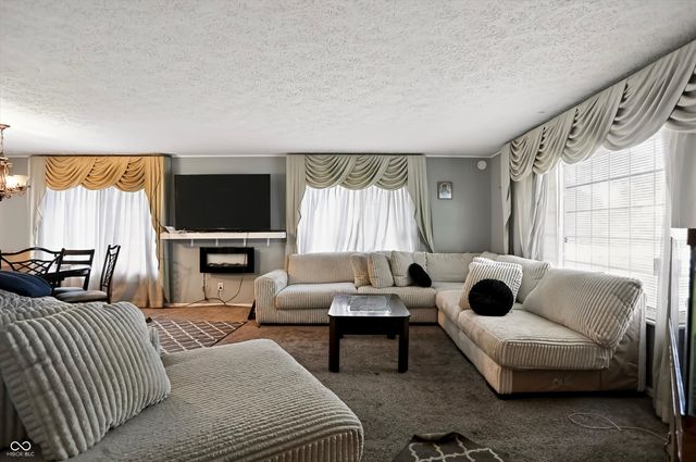 2009 Caribbean Drive, Indianapolis, IN 46219