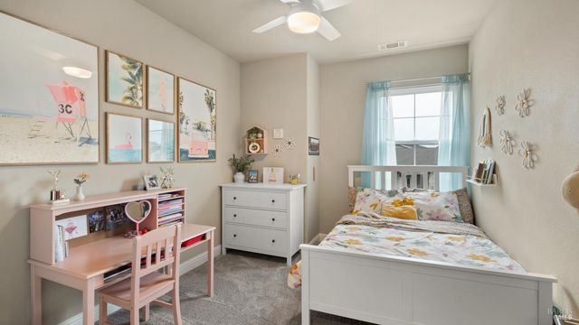 1843 Bella Vista Way, Santa Rosa, CA 95403