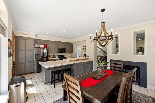 17554 Sugarmill Road, Salinas, CA 93908