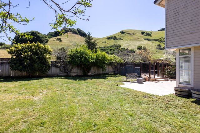 17554 Sugarmill Road, Salinas, CA 93908