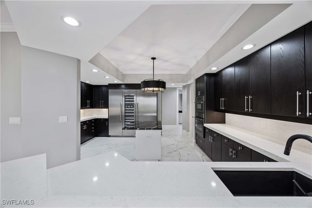 5051 Pelican Colony BLVD 304, Bonita Springs, FL 34134