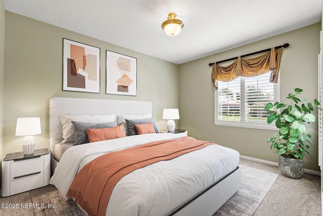 3836 LA VISTA Circle, Jacksonville, FL 32217