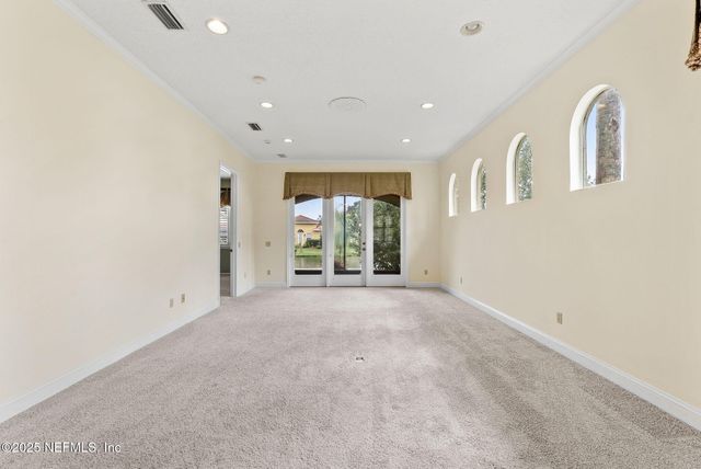 3836 LA VISTA Circle, Jacksonville, FL 32217