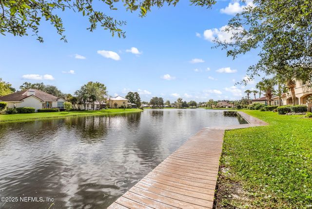 3836 LA VISTA Circle, Jacksonville, FL 32217