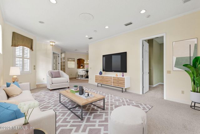 3836 LA VISTA Circle, Jacksonville, FL 32217