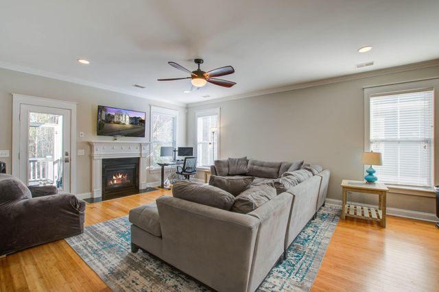 214 Clouter Creek Drive, Charleston, SC 29492