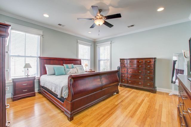 214 Clouter Creek Drive, Charleston, SC 29492