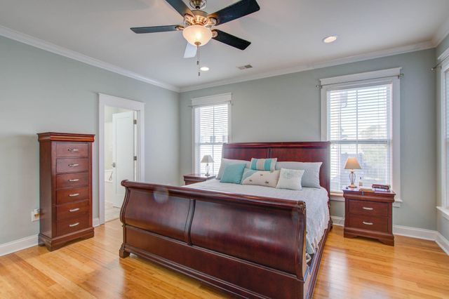 214 Clouter Creek Drive, Charleston, SC 29492