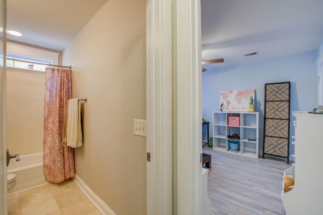 214 Clouter Creek Drive, Charleston, SC 29492