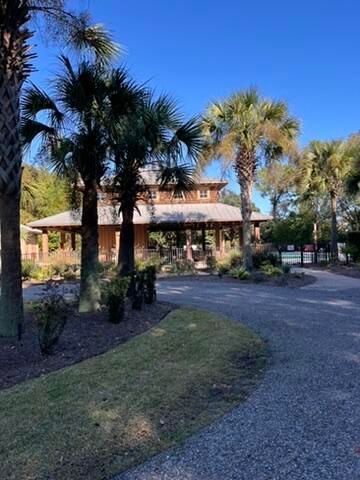 214 Clouter Creek Drive, Charleston, SC 29492