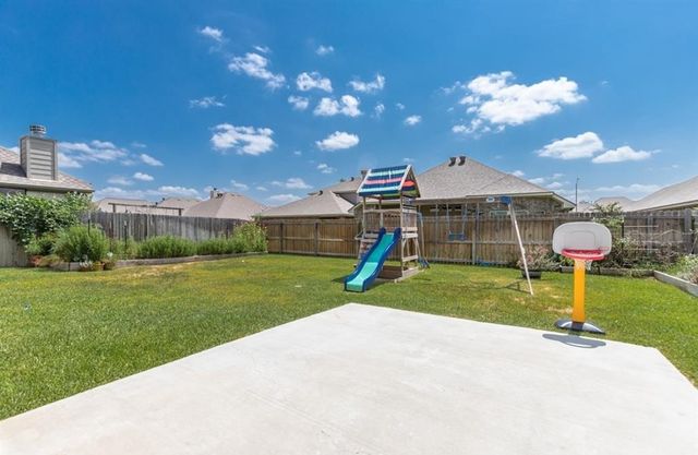 2529 Kinnersley Lane, College Station, TX 77845
