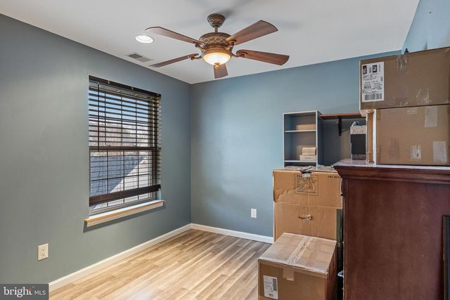 302 AUSTIN AVE, Barrington, NJ 08007