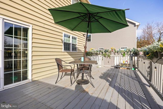 302 AUSTIN AVE, Barrington, NJ 08007