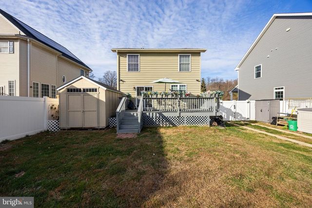 302 AUSTIN AVE, Barrington, NJ 08007