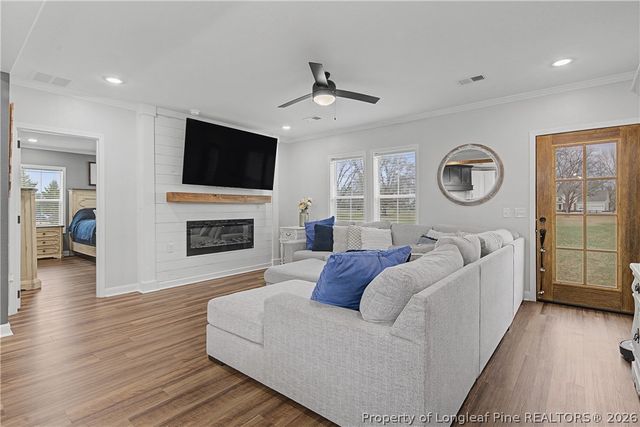 9109 Chickenfoot Road, St Pauls, NC 28384