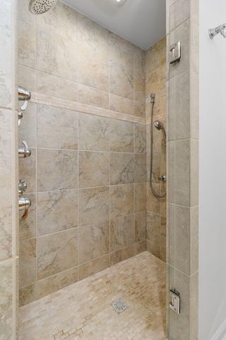 1808 Hidden Harbor Road, Hixson, TN 37343