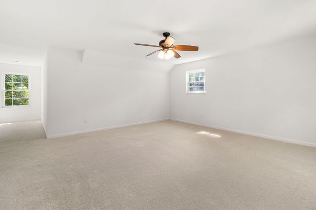 1808 Hidden Harbor Road, Hixson, TN 37343