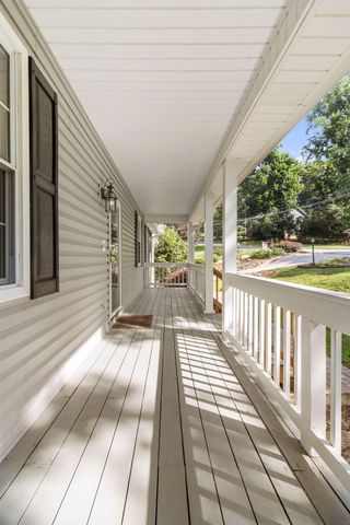 1808 Hidden Harbor Road, Hixson, TN 37343