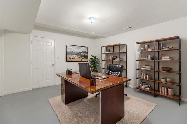 1808 Hidden Harbor Road, Hixson, TN 37343