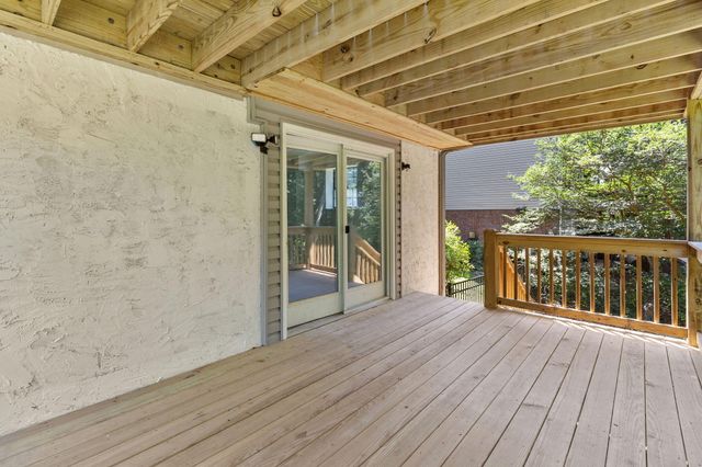 1808 Hidden Harbor Road, Hixson, TN 37343