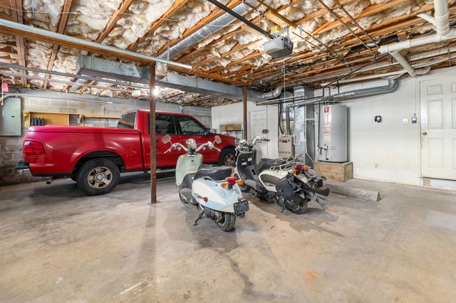 1808 Hidden Harbor Road, Hixson, TN 37343