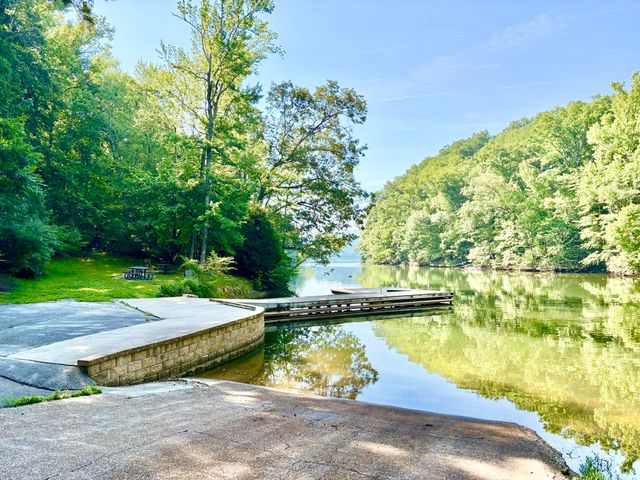 1808 Hidden Harbor Road, Hixson, TN 37343