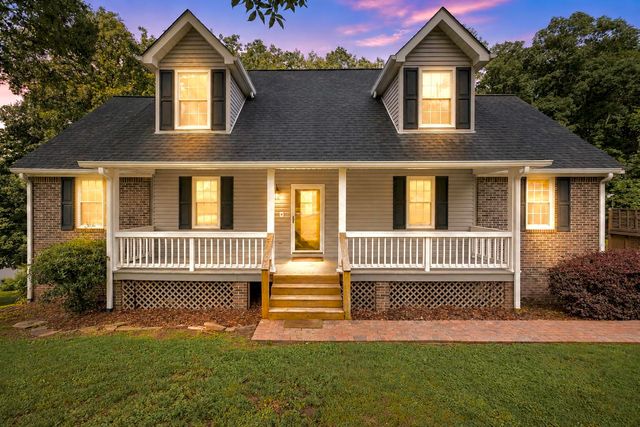 1808 Hidden Harbor Road, Hixson, TN 37343