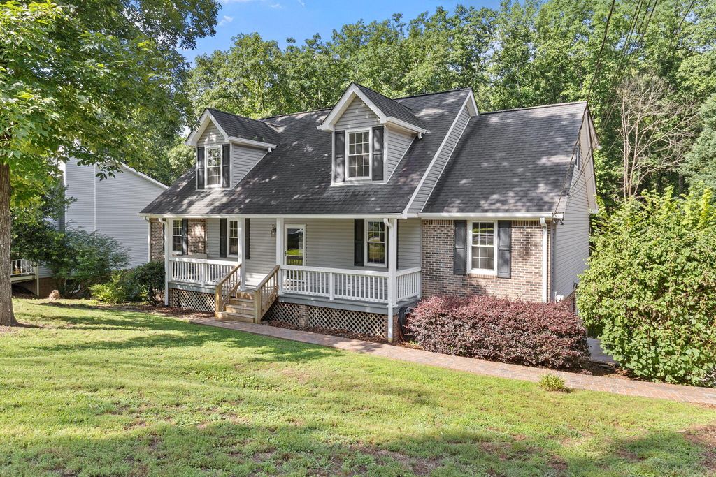 1808 Hidden Harbor Road, Hixson, TN 37343