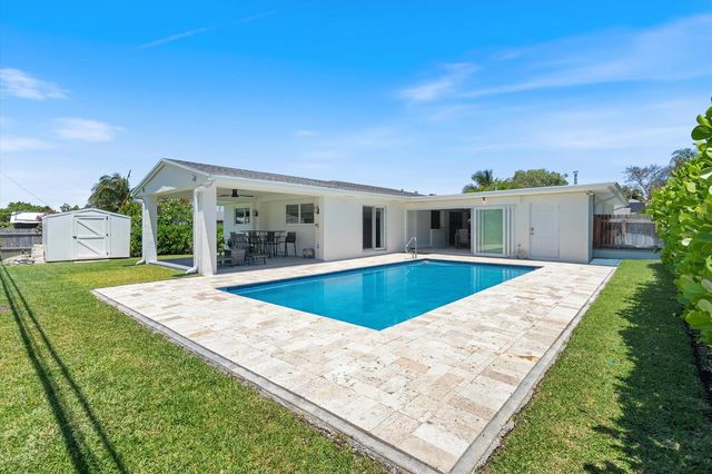108 SE 31st Avenue, Boynton Beach, FL 33435