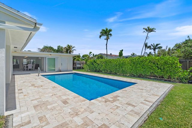 108 SE 31st Avenue, Boynton Beach, FL 33435