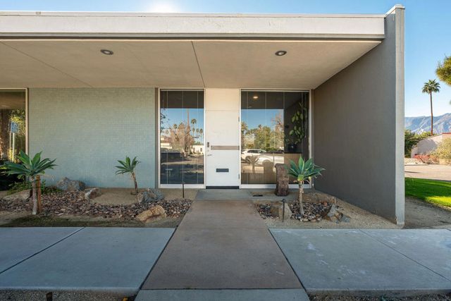 181 Civic Drive 1, Palm Springs, CA 92262