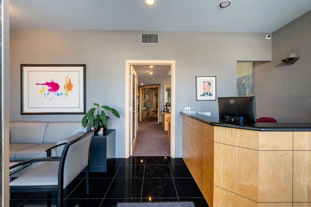 181 Civic Drive 1, Palm Springs, CA 92262