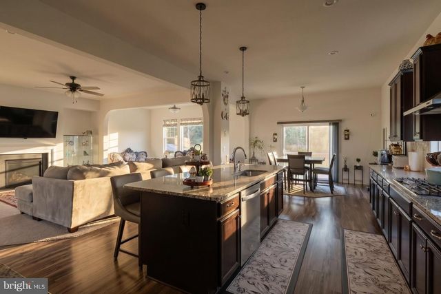 462 CRAB APPLE DR, Stafford, VA 22554